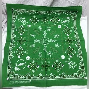 Good Ol Grateful Dead Bandana GDP 2002 Green 💚 SYF and Bears